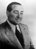 ADNAN MENDERES