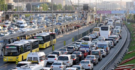 1 ayda 107 bin Yeni Taşıt Trafiğe Çıktı!