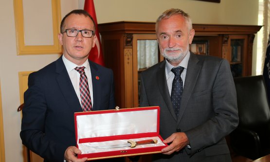 Bursa'ya İşbirliği Çağrısında Bulundu!