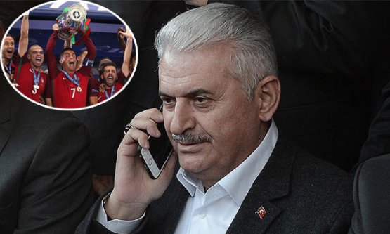 PORTEKİZ'İN ŞAMPİYONLUĞUNU TEBRİK ETTİ!