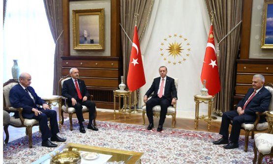 Zirveden Birlik ve Beraberlik Ruhu Çıktı!
