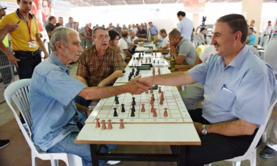 Başkan Sadi Kurtulan'dan Uluslararası Türk Daması Şampiyonası!