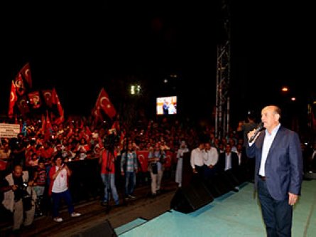 Başkan Topbaş Demokrasi Nöbetinde Halka Seslendi!