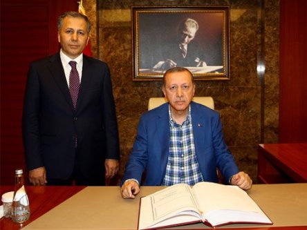 Cumhurbaşkanı Erdoğan Gaziantep Valiliği'ni Ziyaret Etti!