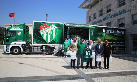 Nilüfer Belediyesi'nden Bursaspor'a Tam Destek!