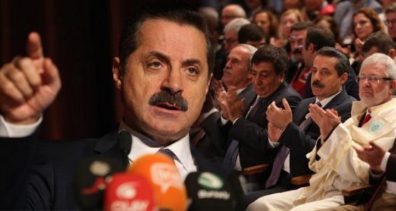 'Aydın Olmak İçin Önce İnsan Olmak Lazım'