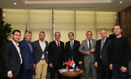 'Ekonomik Kalkınmanın Ana Mekanizması Üretim'