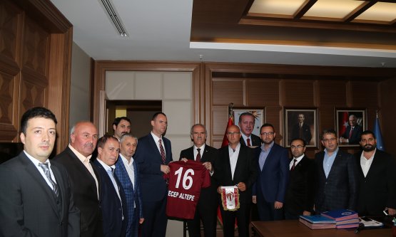 İnegölspor'a Her Türlü Katkıyı Sağlayacağız!