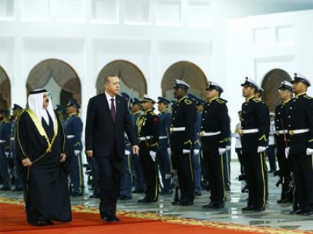 CUMHURBŞAKANI ERDOĞAN SAKHİR SARAYI'NDA!