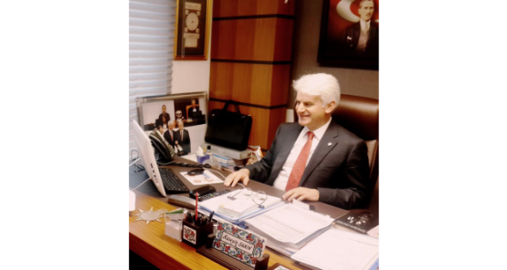 ÇİFTÇİNİN KREDİ BORÇLARI YENİDEN YAPILANDIRILIYOR!