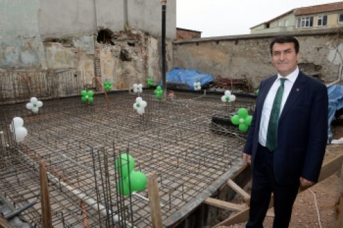 BİR TARİH DAHA AYAĞA KALKIYOR!