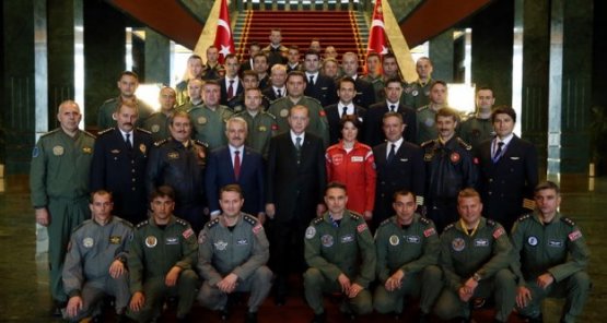 Cumhurbaşkanı Erdoğan, Dünya Pilotlar Günü Dolayısıyla Pilotları Kabul Etti!
