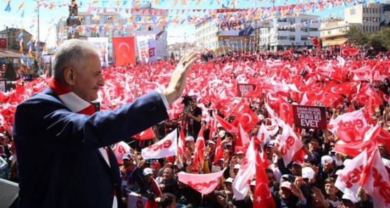 SİYASETTEKİ DERTLERİN DERMANI MİLLETTİR!