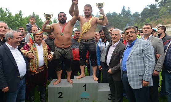 Çalı'da Altın Kemer İsmail Balaban'ın!