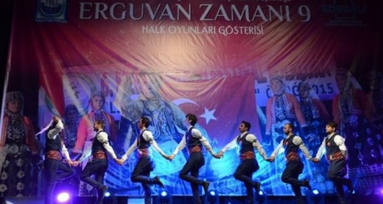 Yıldırım'da ‘Erguvan Zamanı'