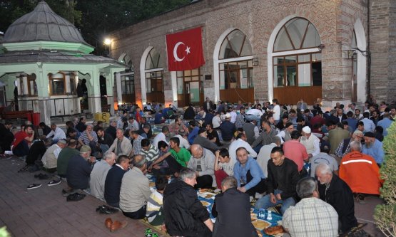 İnegöl'de Kadir Gecesi Geleneği Bozulmadı!