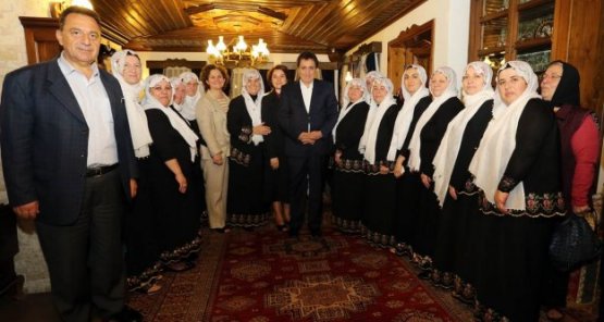 Vali Küçük'ten Saitabat'ta İftar!