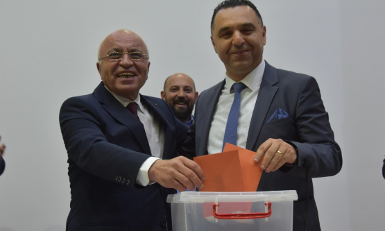 DERİ OSB'DE BAŞKAN AYGÜLER GÜVEN TAZELEDİ