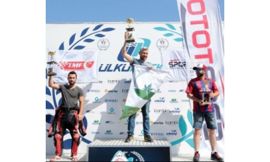 İzmir Ülkü Pistinde Osmangazi Fırtınası!