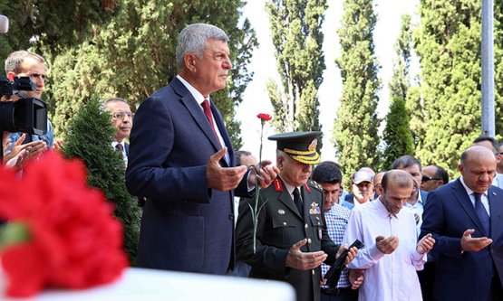 ''Milletimiz Asaletini Tüm Dünyaya Bir Kez Daha Gösterdi''