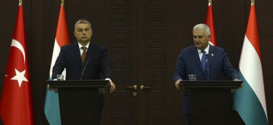 Neredeyse yarım asırdır Türkiye, Avrupa Birliği'ne ortak olmaya çalışıyor