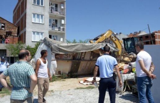 Zabıtadan Kaçak Çadır ve Baraka Operasyonu!