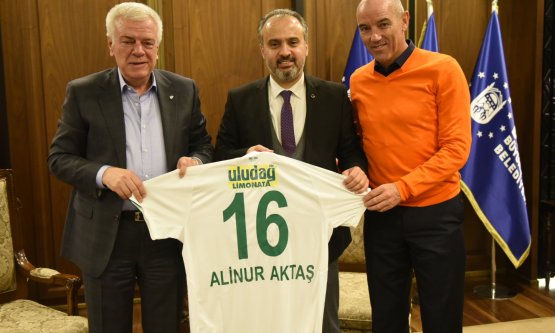 Başkan Aktaş'tan Bursaspor'a destek