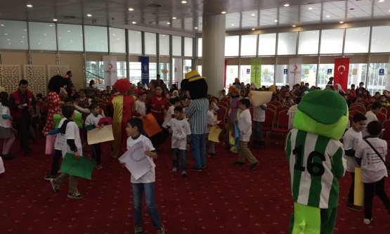 Konseyde gündem Çocuk Hakları Günü