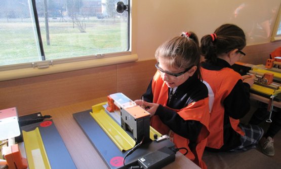 Kendin Yap Bilim ve Teknoloji Karavanı yollarda