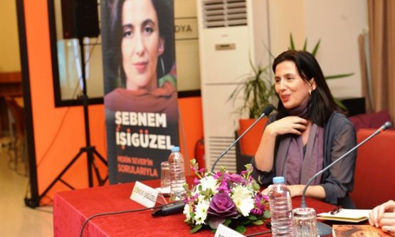 Şebnem İşigüzel: Kadının sorunu hiç değişmiyor