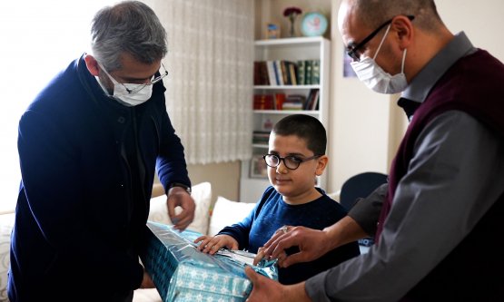 YILDIRIM MÜZİK AKADEMİSİ YASİR'E IŞIK OLDU