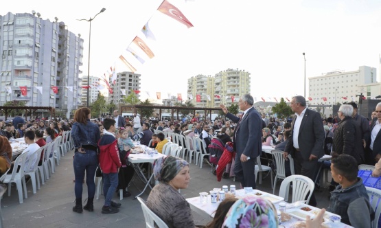 Büyükşehir'den Kozan'da İftar