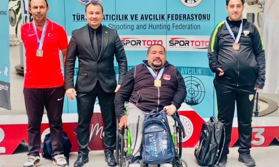 Para atıcılıkta Samet Akça Türkiye üçüncüsü oldu