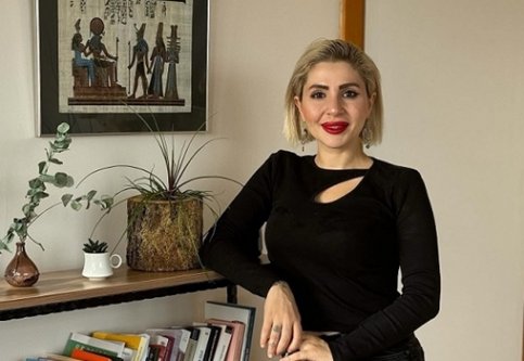 Aslı Kanizi: ''İlişki bittikten sonra neden kendimizi yargılarız?''