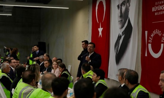 Ekrem İmamoğlu metro emekçileri ile iftar sofrasında buluştu