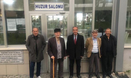 Nasır Yıldız'dan Huzurevi ziyareti