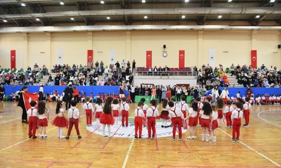 23 Nisan Çocuk Şenliği, minik öğrencilerin gösterileriyle son buldu