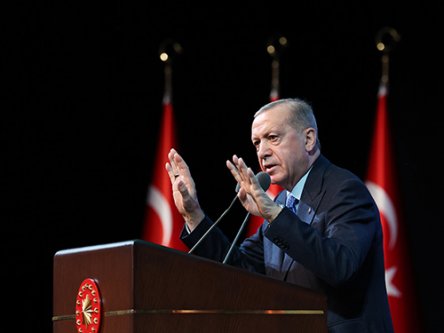 'Çağa liderlik eden büyük ve güçlü Türkiye hedefine emin adımlarla ilerliyoruz”