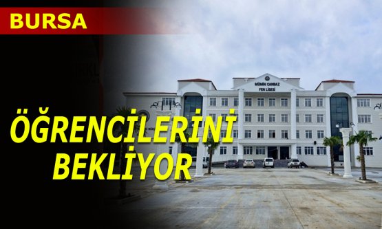 Öğrencilerine kavuşmak için gün sayıyor