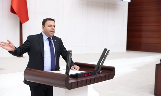 Ediz Ün: ''Türkiye'de Buğday Krizi Büyüyor: 44 İlde Üretim Azaldı''