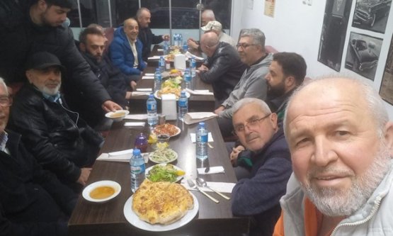Kiremitçi Mahallesi'nin yaşayan efsaneleri iftarda buluştu