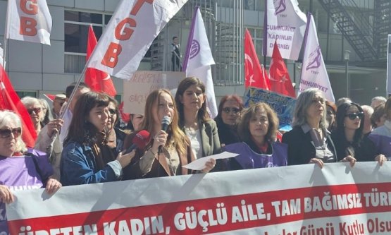 ÜRETEN KADIN, GÜÇLÜ AİLE: TAM BAĞIMSIZ TÜRKİYE