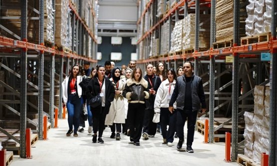 ÇİLEK, 2025 SATIŞ DANIŞMANI EĞİTİM PROGRAMINI BAŞLATTI
