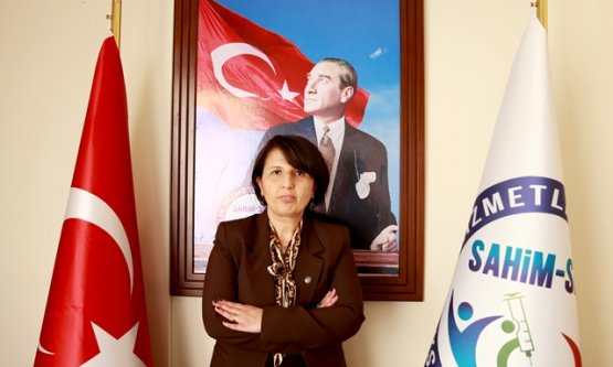 DÜNYA SAĞLIK GÜNÜ'NDE ÖZLEM AKARKEN'DEN ADİL SAĞLIK HİZMETİ VE HUKUK VURGUSU
