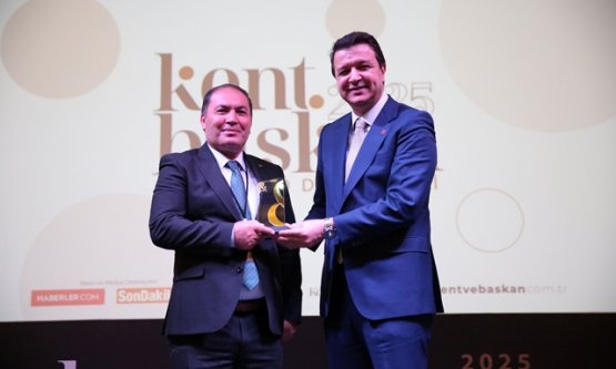 Gemlik Belediyesi'ne 'Patili Canlar” Projesiyle Anlamlı Ödül