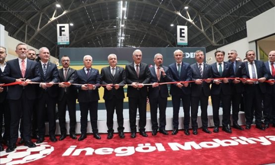 İnegöl'de 52. Mobilya Fuarı Başladı