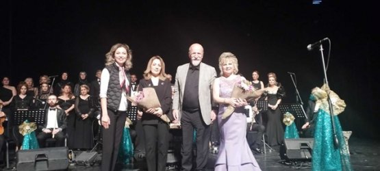 Nilüfer'den Nostalji Rüzgarı: Taş Plaktan Nağmeler Konseri Büyüledi!
