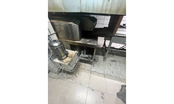 Osmangazi#039;de Ruhsatsız ve Hijyen Koşullarına Aykırı Yufka İmalathanesi Mühürlendi