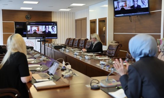 Bakan Göktaş'tan Öğrencilere Koruyucu Aile Projesine Destek Sözü!