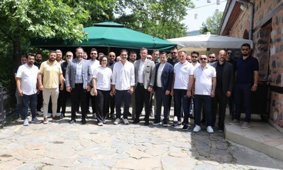 BUDSİAD Üyeleri Kahvaltıda Buluştu: Dağ Bölgesi İş İnsanları Bursa Ekonomisine Yön Veriyor!